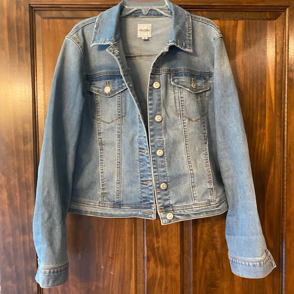 Kensie Jeans Denim Jacket • Medium